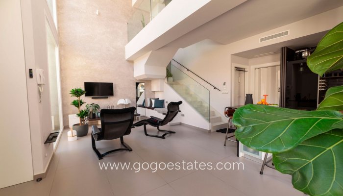 Te koop - Huis - Vrijstaande Villa - Rojales - Quesada