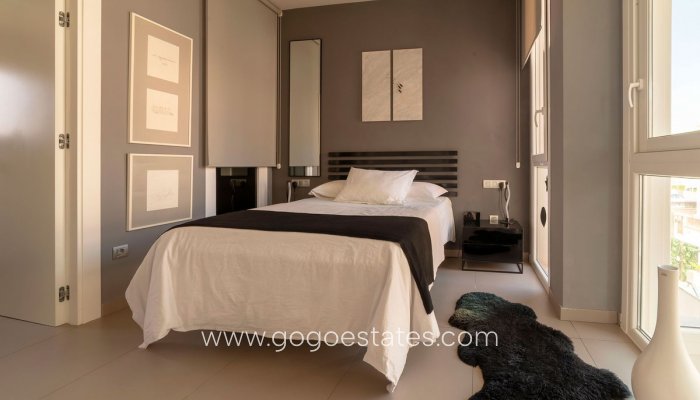 Te koop - Huis - Vrijstaande Villa - Rojales - Quesada