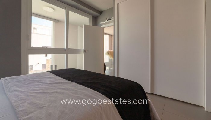 Te koop - Huis - Vrijstaande Villa - Rojales - Quesada