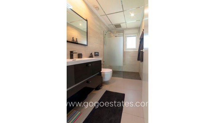 Te koop - Huis - Vrijstaande Villa - Rojales - Quesada