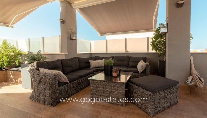 Te koop - Huis - Vrijstaande Villa - Rojales - Quesada