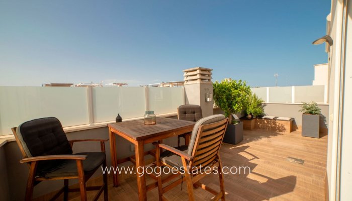 Te koop - Huis - Vrijstaande Villa - Rojales - Quesada