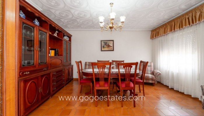 Te koop - Huis - Vrijstaande Villa - Salinas - Salinas Centro