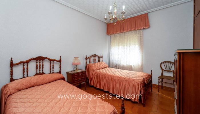 Te koop - Huis - Vrijstaande Villa - Salinas - Salinas Centro