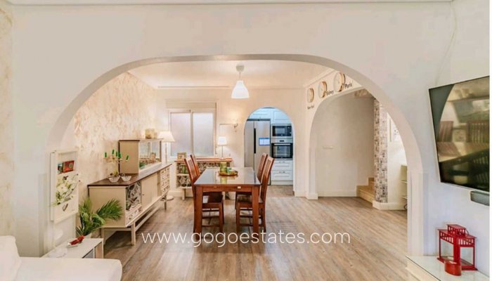 Te koop - Huis - Halfvrijstaande woning - Santa Pola - Gran Alacant