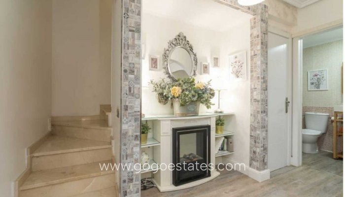 Te koop - Huis - Halfvrijstaande woning - Santa Pola - Gran Alacant