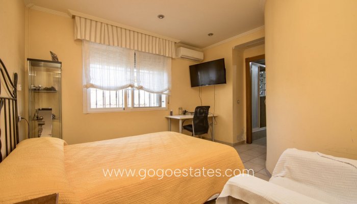 Revente - Maison - Villa Individuelle - Almoradi - Almoradi Centro