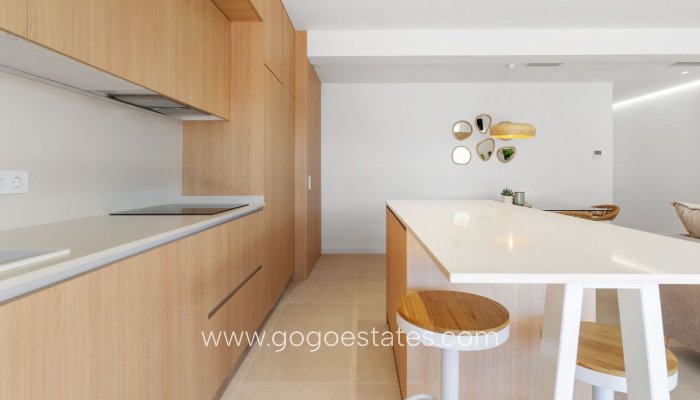 Te koop - Huis - Vrijstaande Villa - Torrevieja - Torrevieja Centro