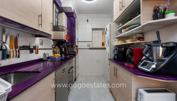 Te koop - Huis - Stadswoning - Torrevieja - Torrevieja Centro