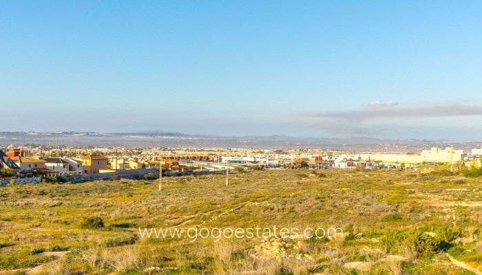 Te koop - Huis - Stadswoning - Torrevieja - Torrevieja Centro