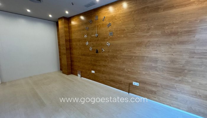 Te koop - Commercieel - Kantoor - Guardamar del Segura - Guardamar del Segura Centro