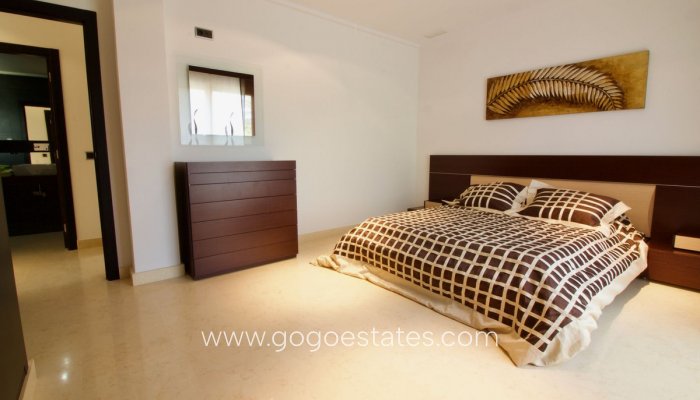 Te koop - Huis - Vrijstaande Villa - Orihuela - Orihuela Costa