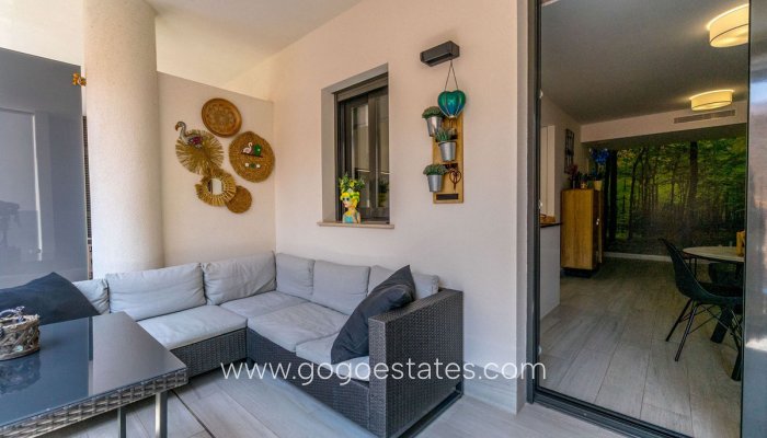 Te koop - Appartement - Appartement op de middelste verdieping - Torrevieja - Torrevieja Centro