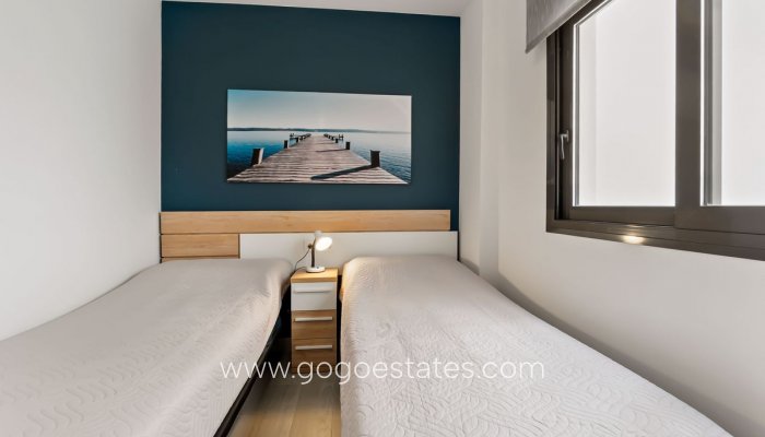 Te koop - Appartement - Appartement op de middelste verdieping - Torrevieja - Torrevieja Centro