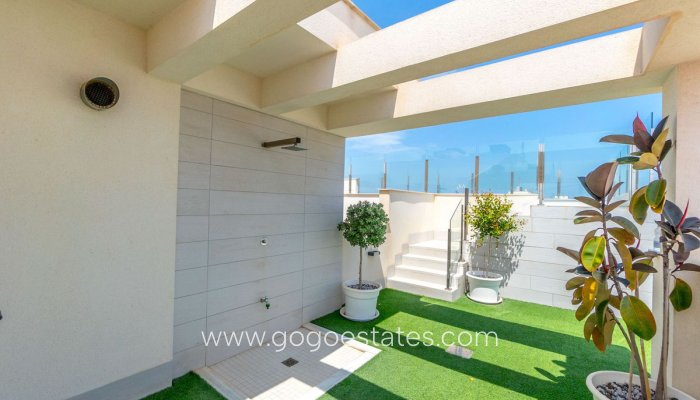 Te koop - Appartement - Appartement op de middelste verdieping - Torrevieja - Torrevieja Centro