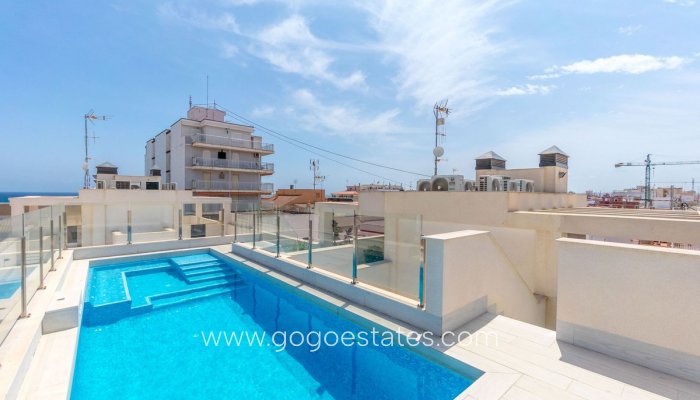 Te koop - Appartement - Appartement op de middelste verdieping - Torrevieja - Torrevieja Centro