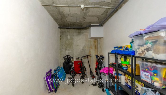 Te koop - Appartement - Appartement op de middelste verdieping - Torrevieja - Torrevieja Centro