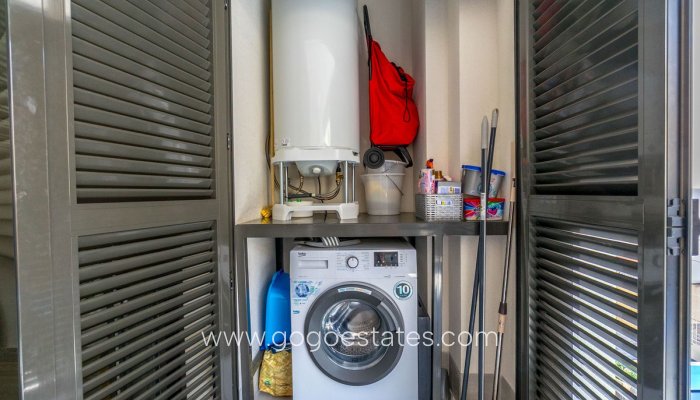 Te koop - Appartement - Appartement op de middelste verdieping - Torrevieja - Torrevieja Centro