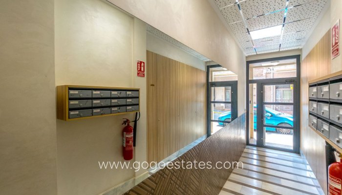 Te koop - Appartement - Appartement op de middelste verdieping - Torrevieja - Torrevieja Centro