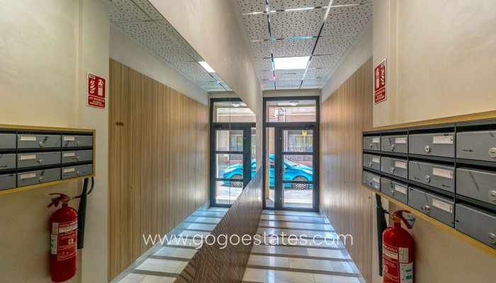 Te koop - Appartement - Appartement op de middelste verdieping - Torrevieja - Torrevieja Centro