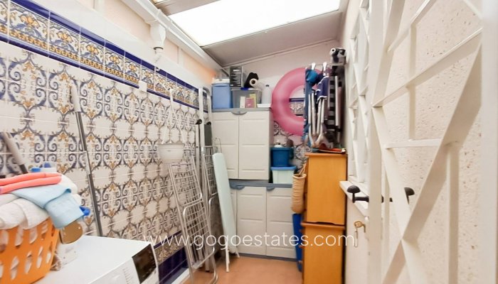 Te koop - Huis - Bungalow - Torrevieja - Torrevieja Centro