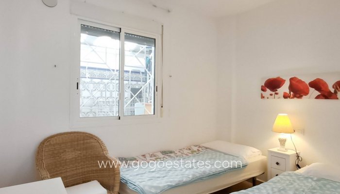 Te koop - Huis - Bungalow - Torrevieja - Torrevieja Centro