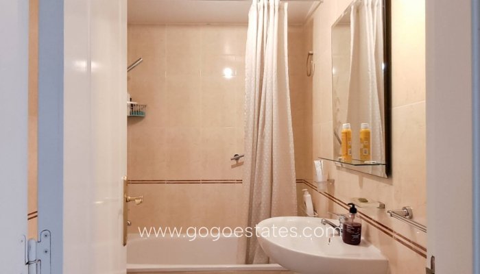 Te koop - Huis - Bungalow - Torrevieja - Torrevieja Centro