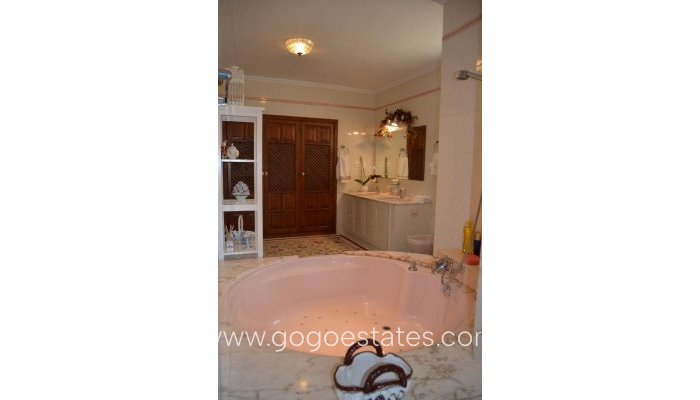 Te koop - Huis - Vrijstaande Villa - Orihuela - Dehesa de Campoamor