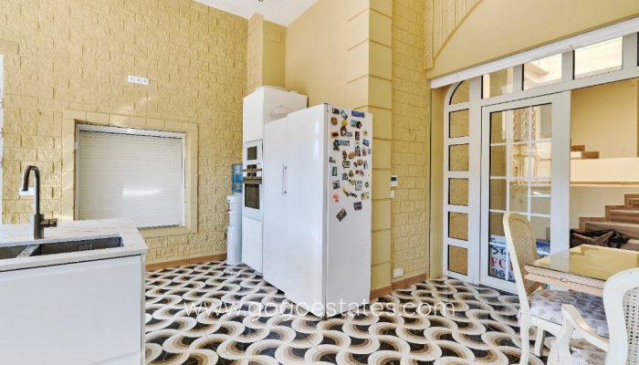 Te koop - Huis - Vrijstaande Villa - Orihuela - Dehesa de Campoamor