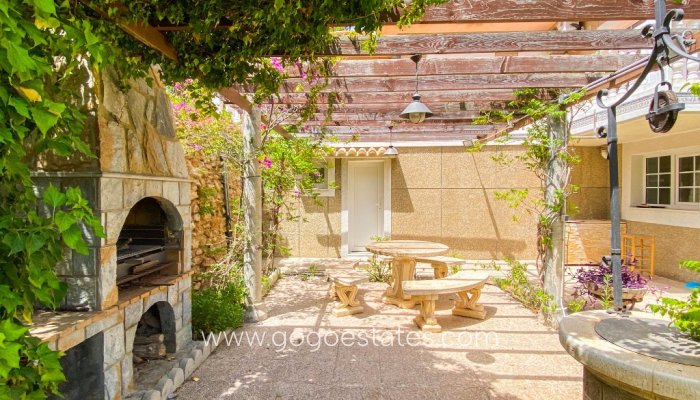 Te koop - Huis - Vrijstaande Villa - Orihuela - Villamartin