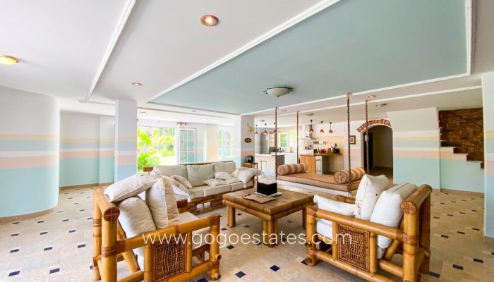 Te koop - Huis - Vrijstaande Villa - Orihuela - Villamartin