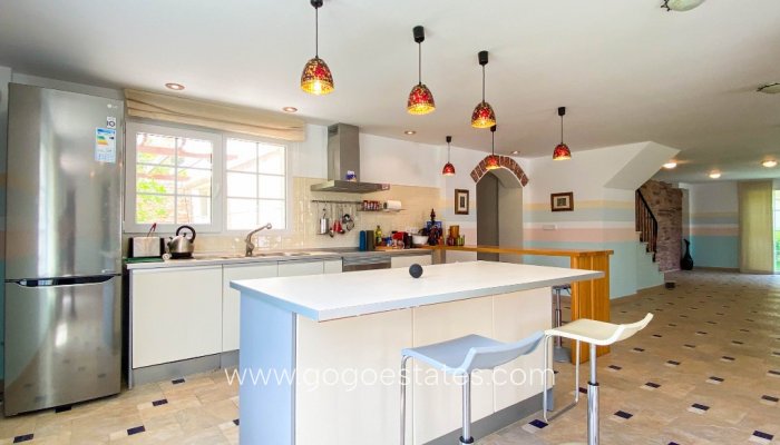 Te koop - Huis - Vrijstaande Villa - Orihuela - Villamartin