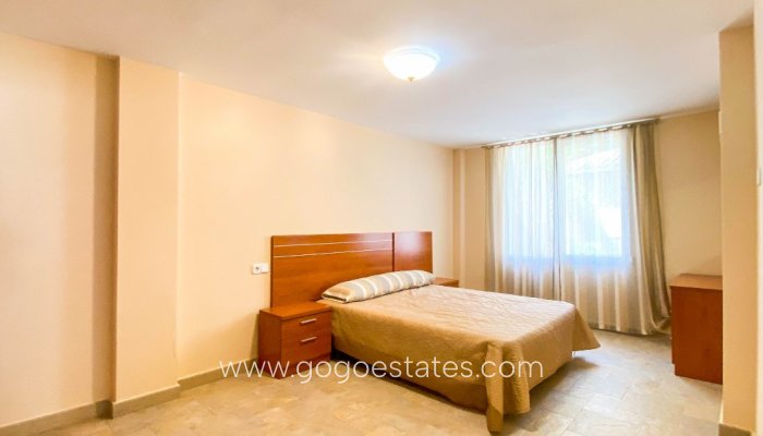 Te koop - Huis - Vrijstaande Villa - Orihuela - Villamartin