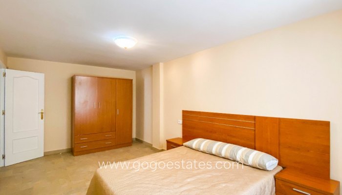 Te koop - Huis - Vrijstaande Villa - Orihuela - Villamartin