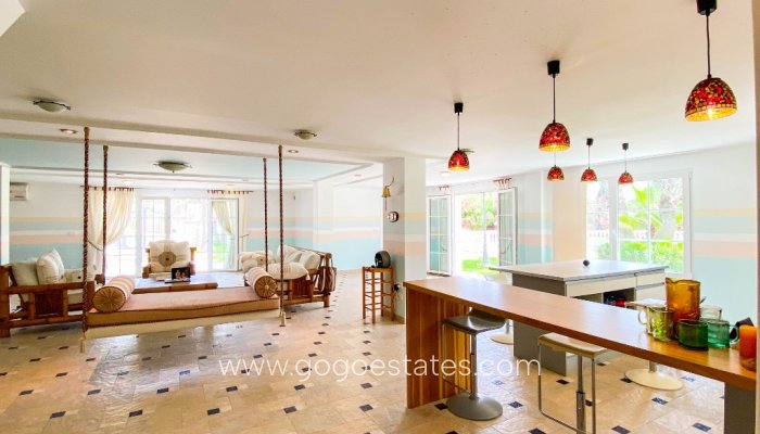 Te koop - Huis - Vrijstaande Villa - Orihuela - Villamartin