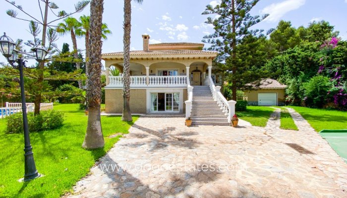 Te koop - Huis - Vrijstaande Villa - Orihuela - Villamartin