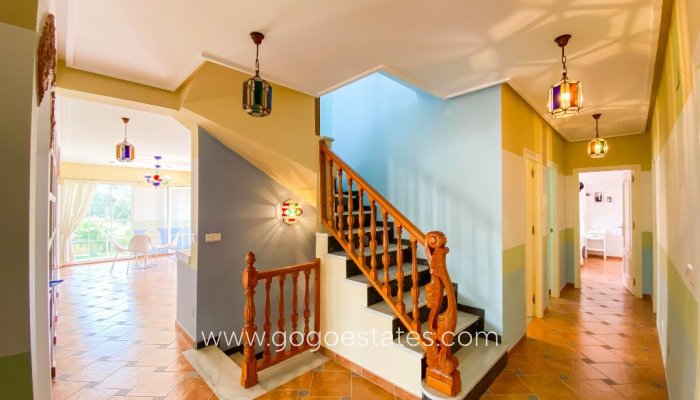 Te koop - Huis - Vrijstaande Villa - Orihuela - Villamartin