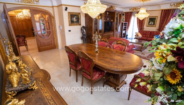 Te koop - Huis - Vrijstaande Villa - Orihuela - Campoamor