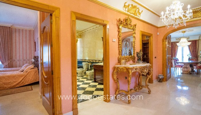 Te koop - Huis - Vrijstaande Villa - Orihuela - Campoamor