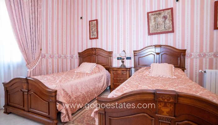 Te koop - Huis - Vrijstaande Villa - Orihuela - Campoamor