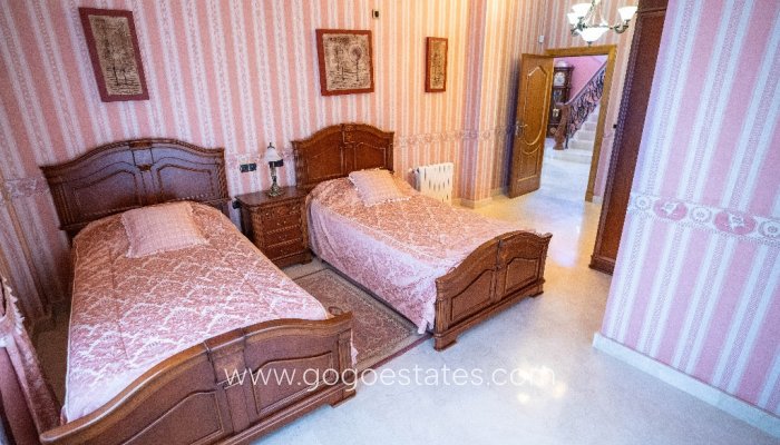 Te koop - Huis - Vrijstaande Villa - Orihuela - Campoamor