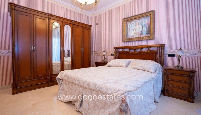 Te koop - Huis - Vrijstaande Villa - Orihuela - Campoamor