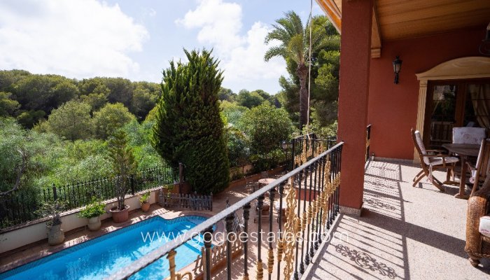 Te koop - Huis - Vrijstaande Villa - Orihuela - Campoamor