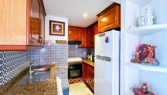 Te koop - Appartement - Appartement op de middelste verdieping - Torrevieja - Torrevieja Centro