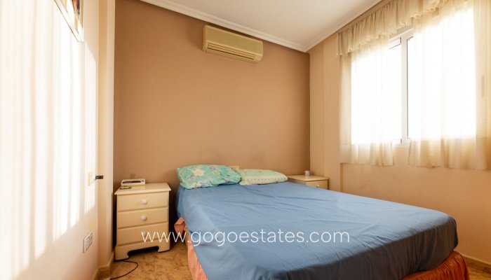 Te koop - Huis - Vrijstaande Villa - Orihuela - Los Altos