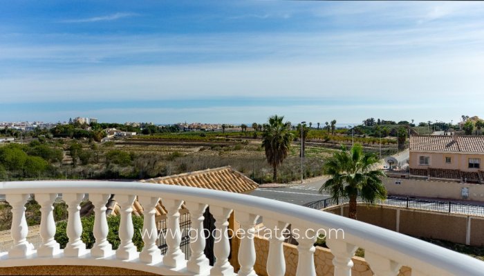 Te koop - Huis - Vrijstaande Villa - Orihuela - Los Altos