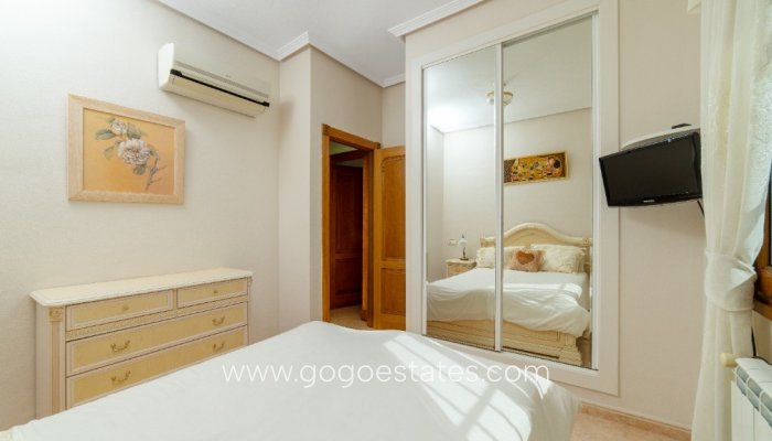 Te koop - Huis - Vrijstaande Villa - Orihuela - Los Altos