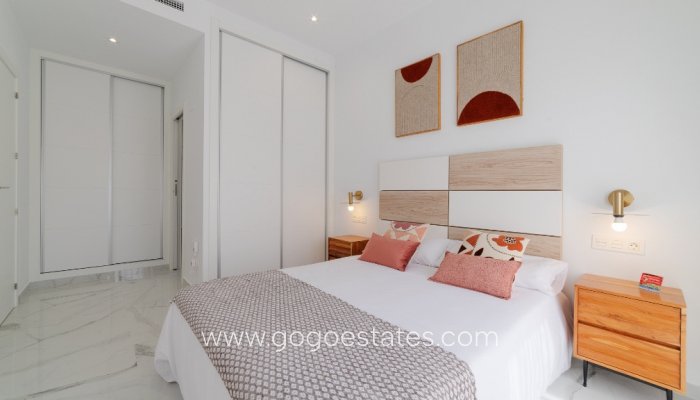 Revente - Maison - Villa Individuelle - Torrevieja - Torrevieja Centro