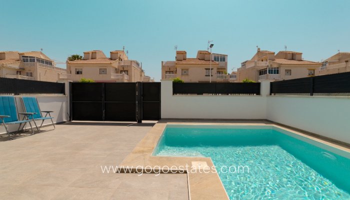 Revente - Maison - Villa Individuelle - Torrevieja - Torrevieja Centro