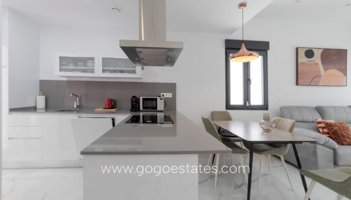 Revente - Maison - Villa Individuelle - Torrevieja - Torrevieja Centro